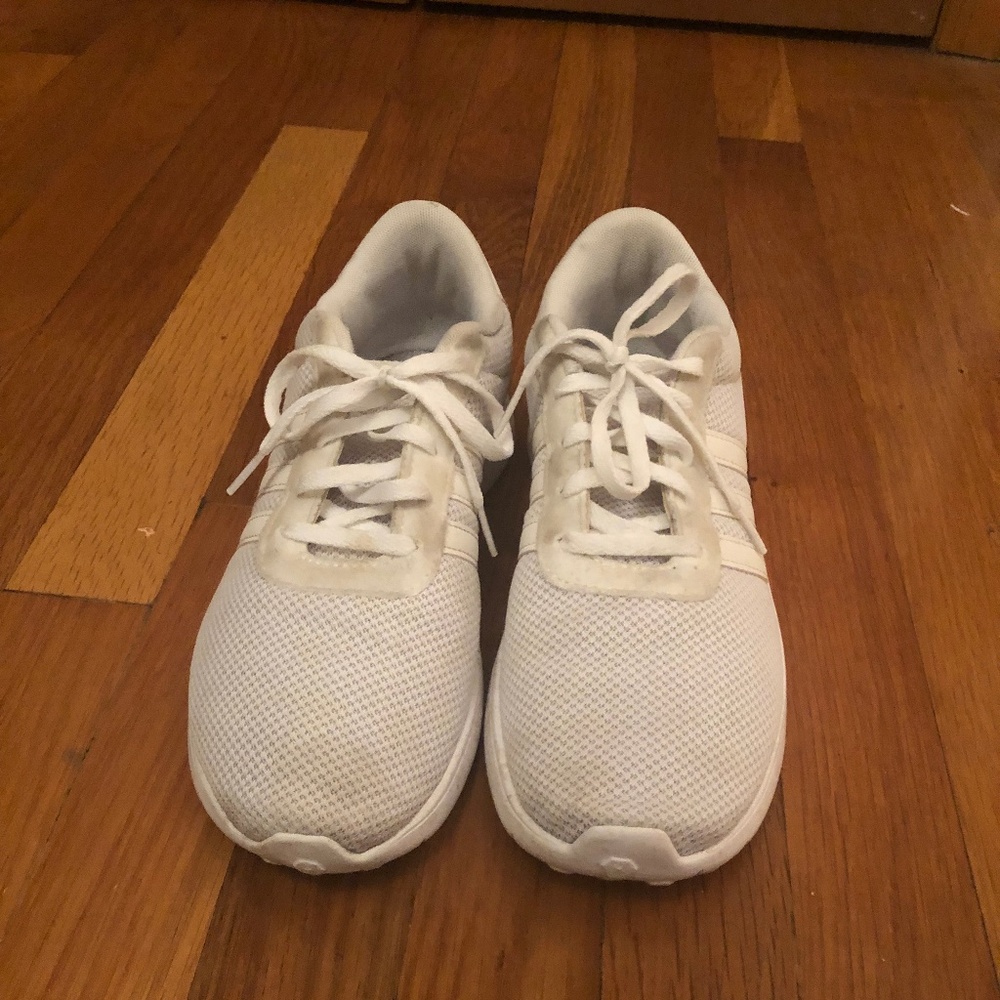 Adidas Sneakers